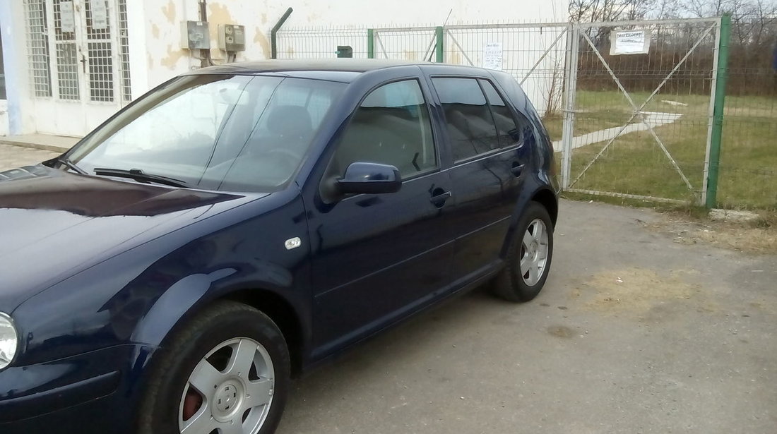 VW Golf 14 2002