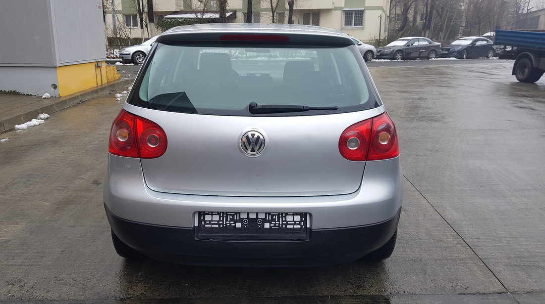 VW Golf 14 2005