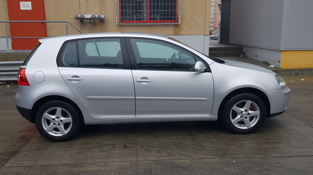 VW Golf 14 2005