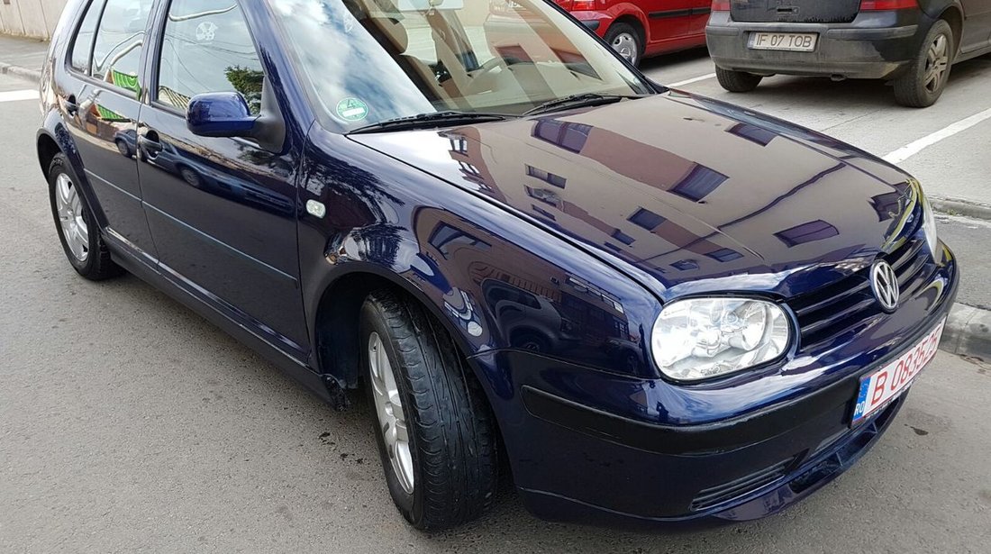 VW Golf 14 benzina 2000