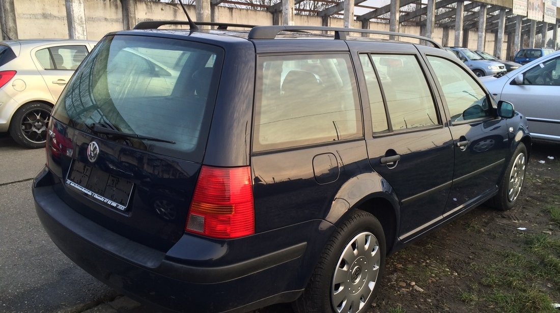 VW Golf 1598 2001