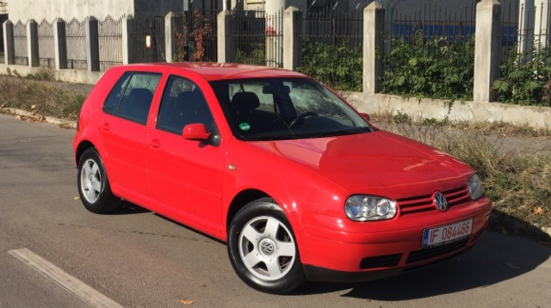 VW Golf 16 SR 2000