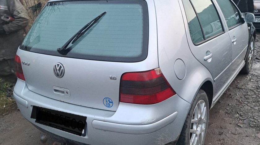 VW Golf 1600 2003