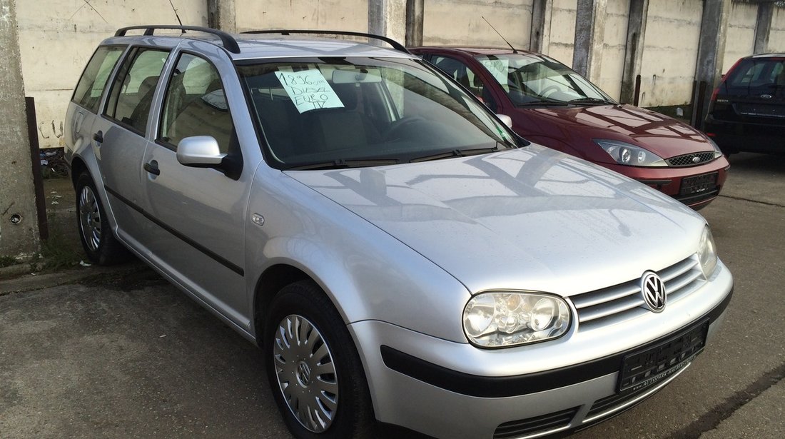 VW Golf 1896 2003