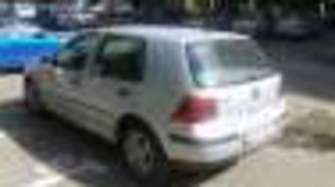 VW Golf 2.0 2000