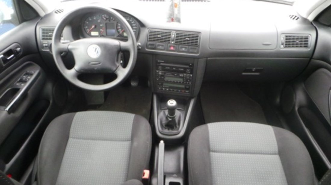 VW Golf 2.0i 4x4 2003