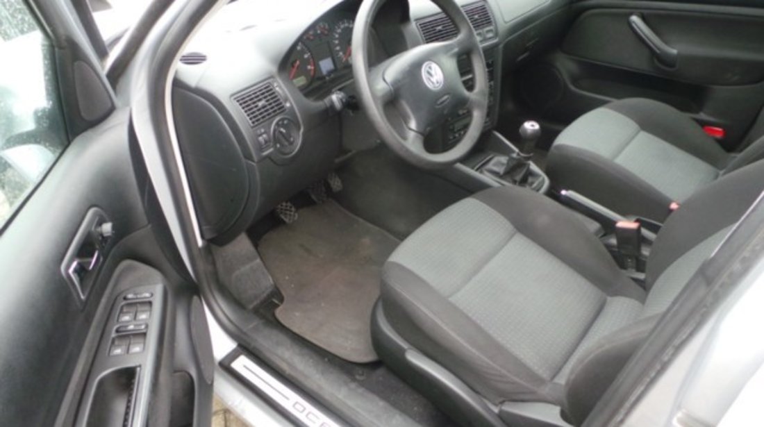 VW Golf 2.0i 4x4 2003