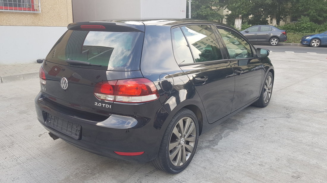 VW Golf 2000cm 2010