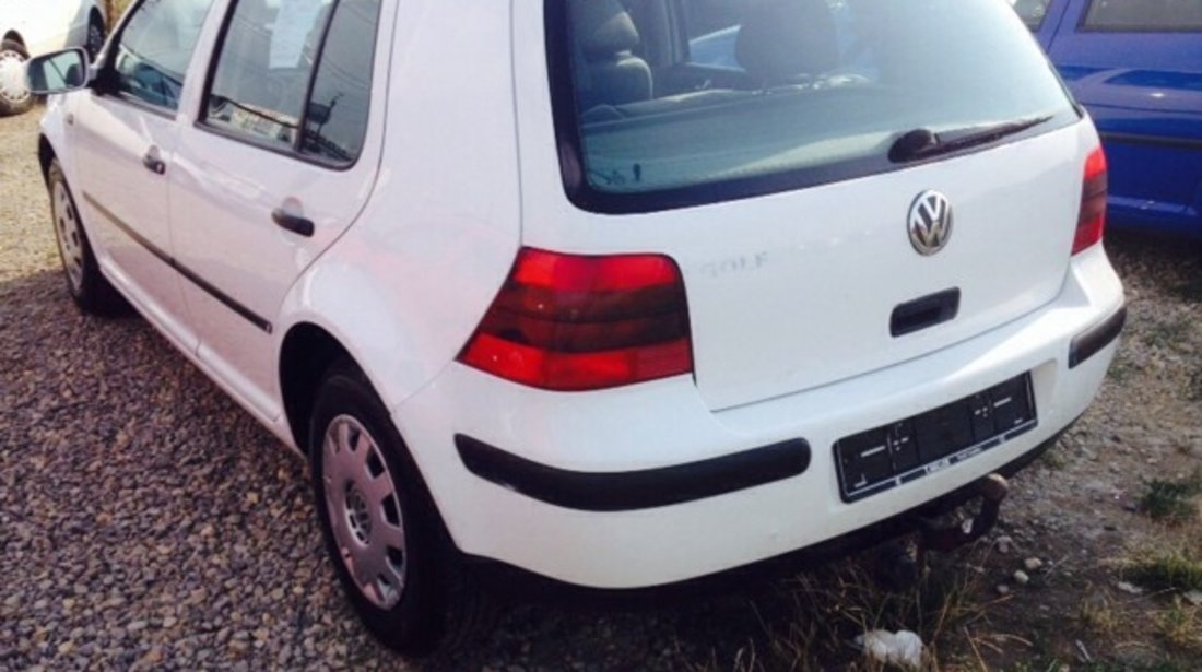 VW Golf 4 - 1.4i 16V 1998