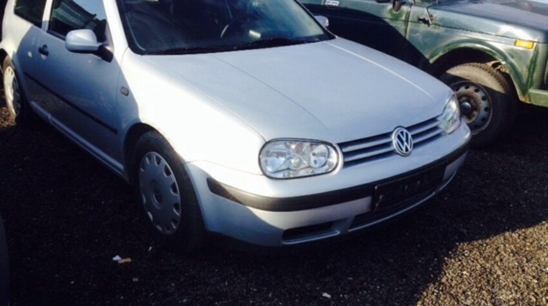 VW Golf 4 motor 2.0i gpl 2000