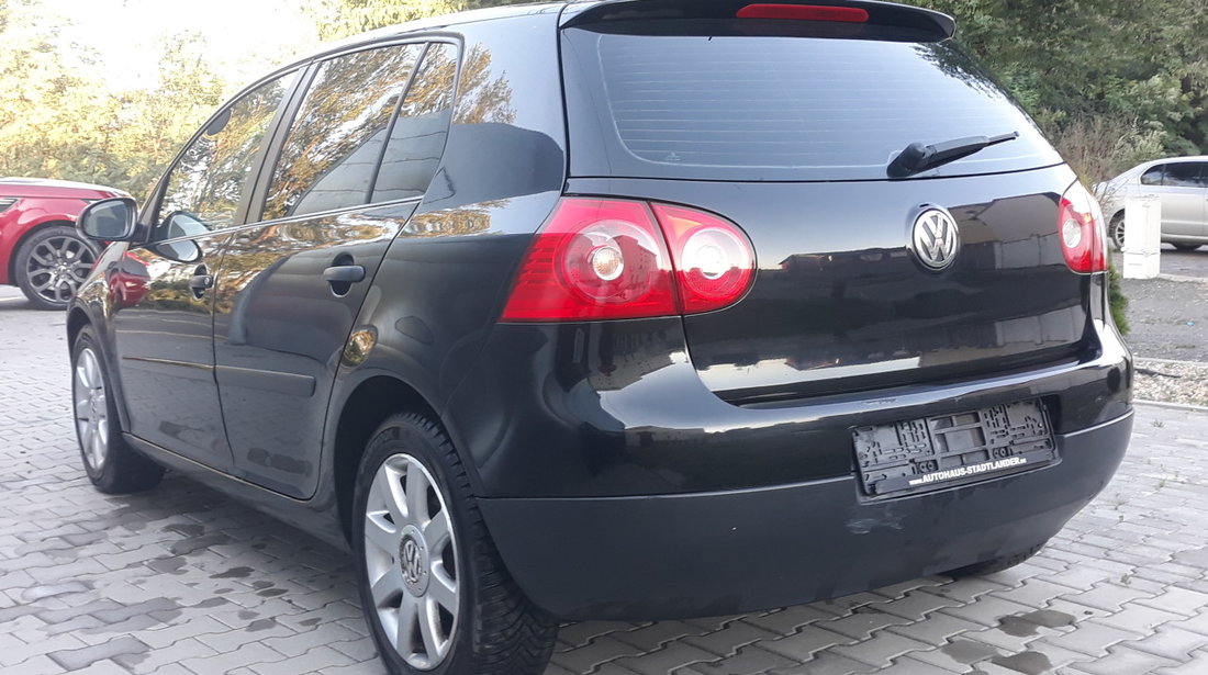 VW Golf 5 1.6Benzina 102Cp.Euro4.Klima 2005