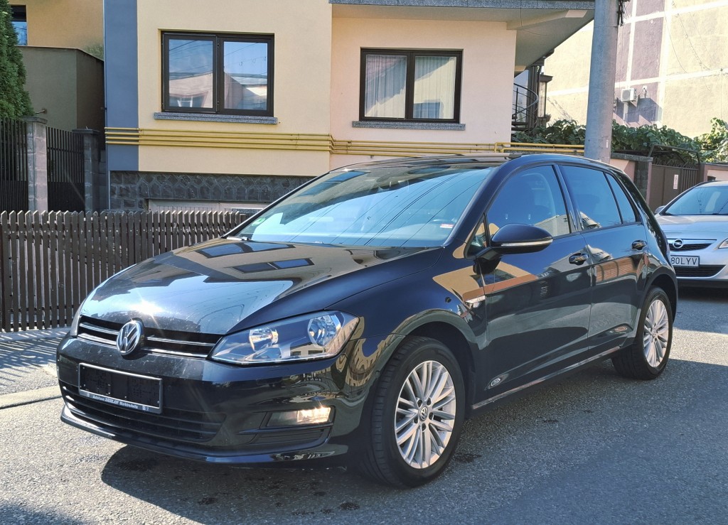 VW Golf 7 Cup.Benzina 1.2Tsi 86Cp.Euro6.Klimatronic.Parkassist 2014