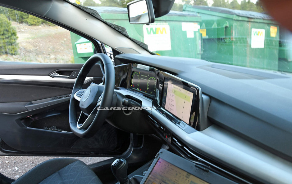 VW Golf 8 - Poze interior