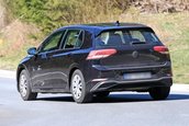 VW Golf 8 - Poze Spion