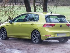 VW Golf 8- poze spion