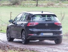 VW Golf 8- poze spion