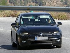 VW Golf 8 - Ultimele poze spion