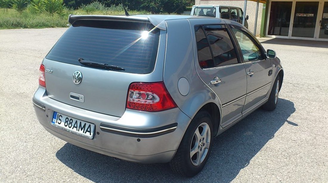 VW Golf BCA 2003