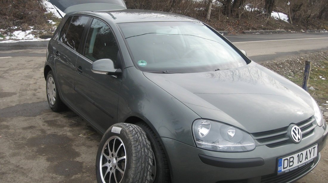 VW Golf Benzina 2004