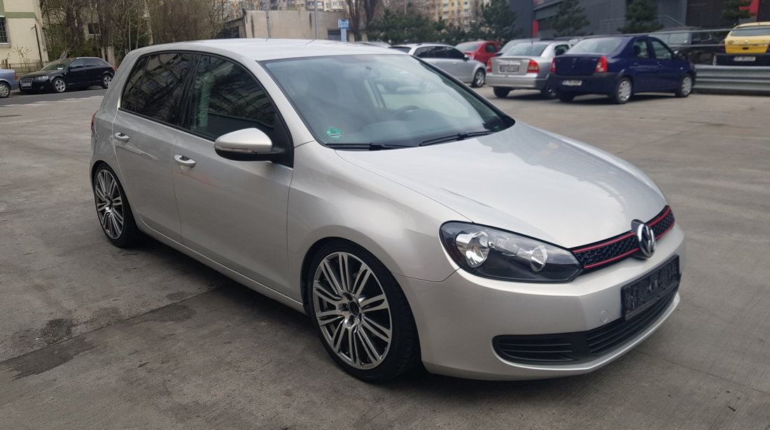 VW Golf Benzina 2010