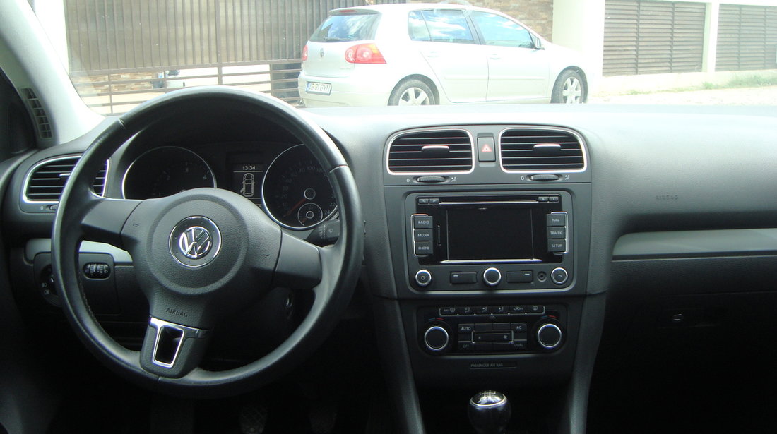 VW Golf blue motion 2012