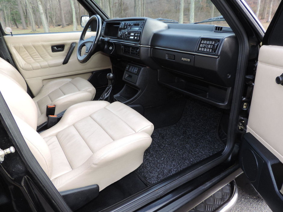 VW Golf Country de vanzare
