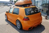 VW Golf cu bot de BMW E60