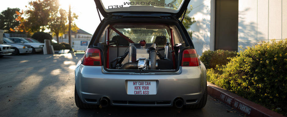 VW Golf cu motor central si tractiune spate: ASA arata oare hot-hatch-ul ideal?