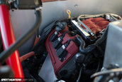 VW Golf cu motor central si tractiune spate