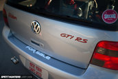 VW Golf cu motor central si tractiune spate