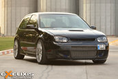 VW Golf Exelixis