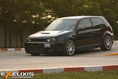 VW Golf Exelixis