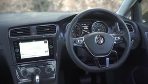 VW Golf Facelift - Interior