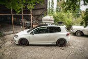 VW Golf GTI Edition 35 by Dotz Shift