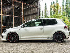 VW Golf GTI Edition 35 by Dotz Shift