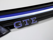 VW Golf GTI si GTE