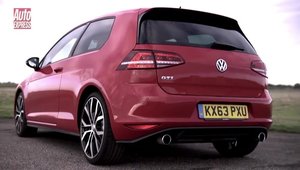 VW Golf GTI vs VW Golf GTI Performance: Care-i mai rapid pe circuit?