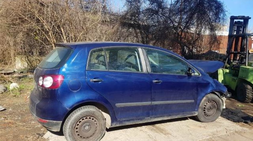 VW Golf Plus 1.9tdi (1896cc-77kw-105 hp) 2005; 5-hatchback
