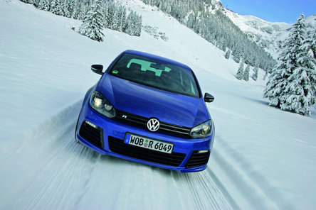 VW GOLF R - 270 CP intalnesc Zapada VW GOLF R - 270 CP intalnesc Zapada
