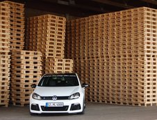 VW Golf R by Mcchip