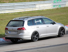 VW Golf R Estate - Noi Poze Spion