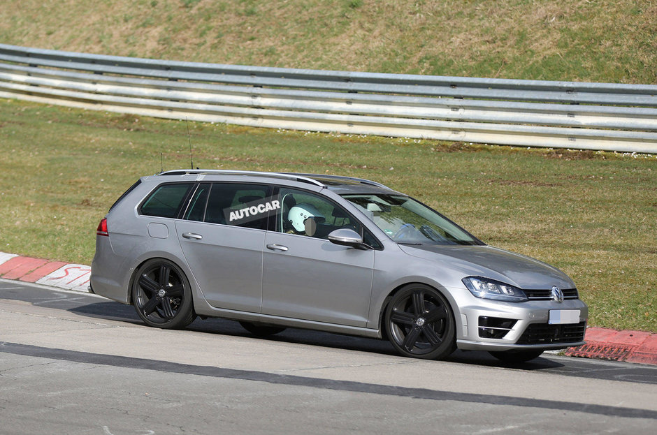 VW Golf R Estate - Noi Poze Spion