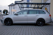 VW Golf R Estate - Poze Spion