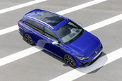 VW Golf R Variant - Galerie foto