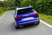 VW Golf R Variant - Galerie foto