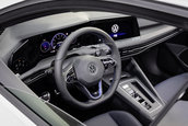 VW Golf R Variant - Galerie foto