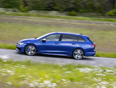 VW Golf R Variant - Galerie foto