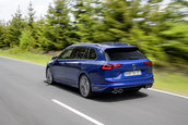 VW Golf R Variant - Galerie foto