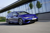 VW Golf R Variant - Galerie foto