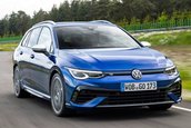 VW Golf R Variant